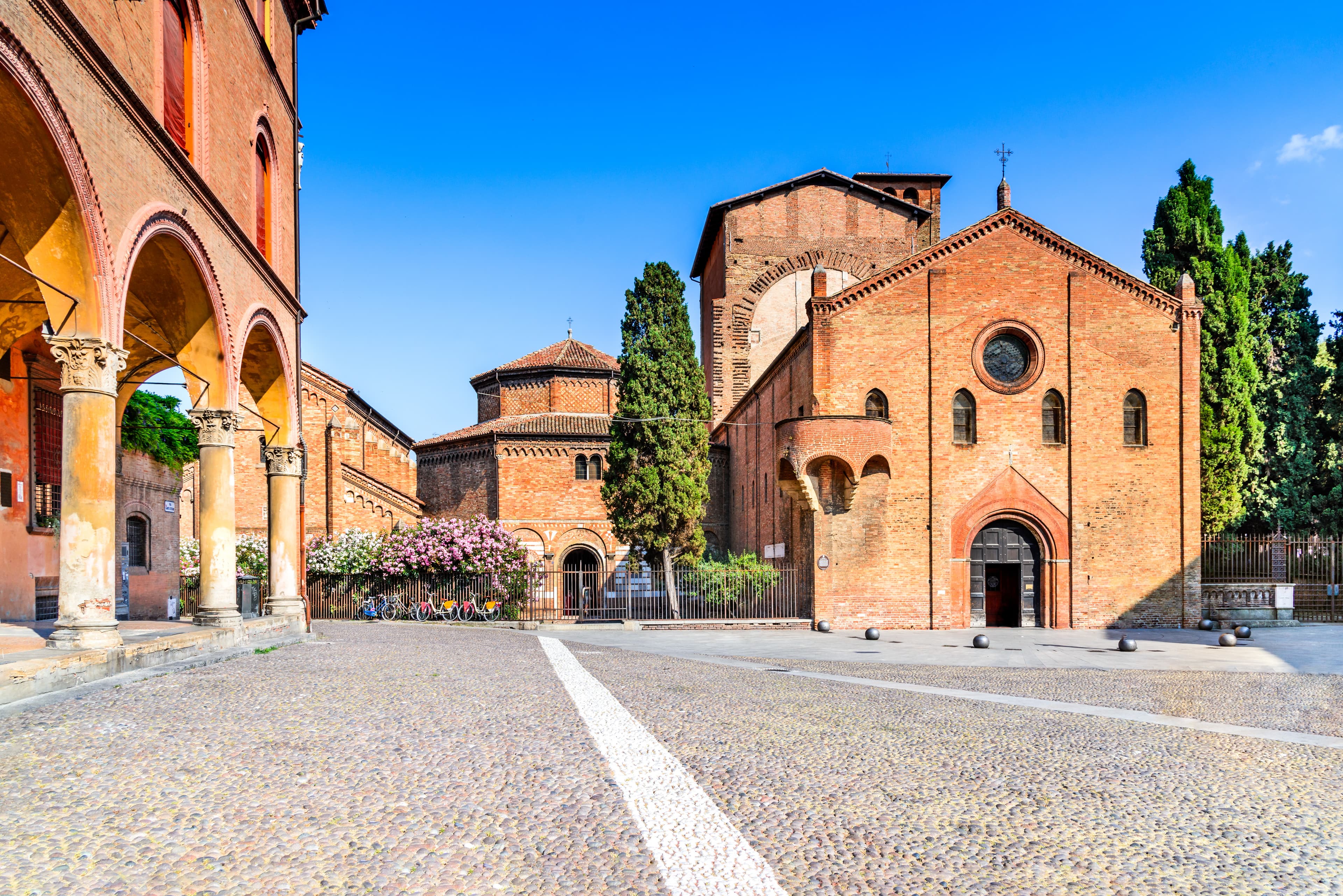 Bolognacentro srl - Agenzia Immobiliare a Bologna
