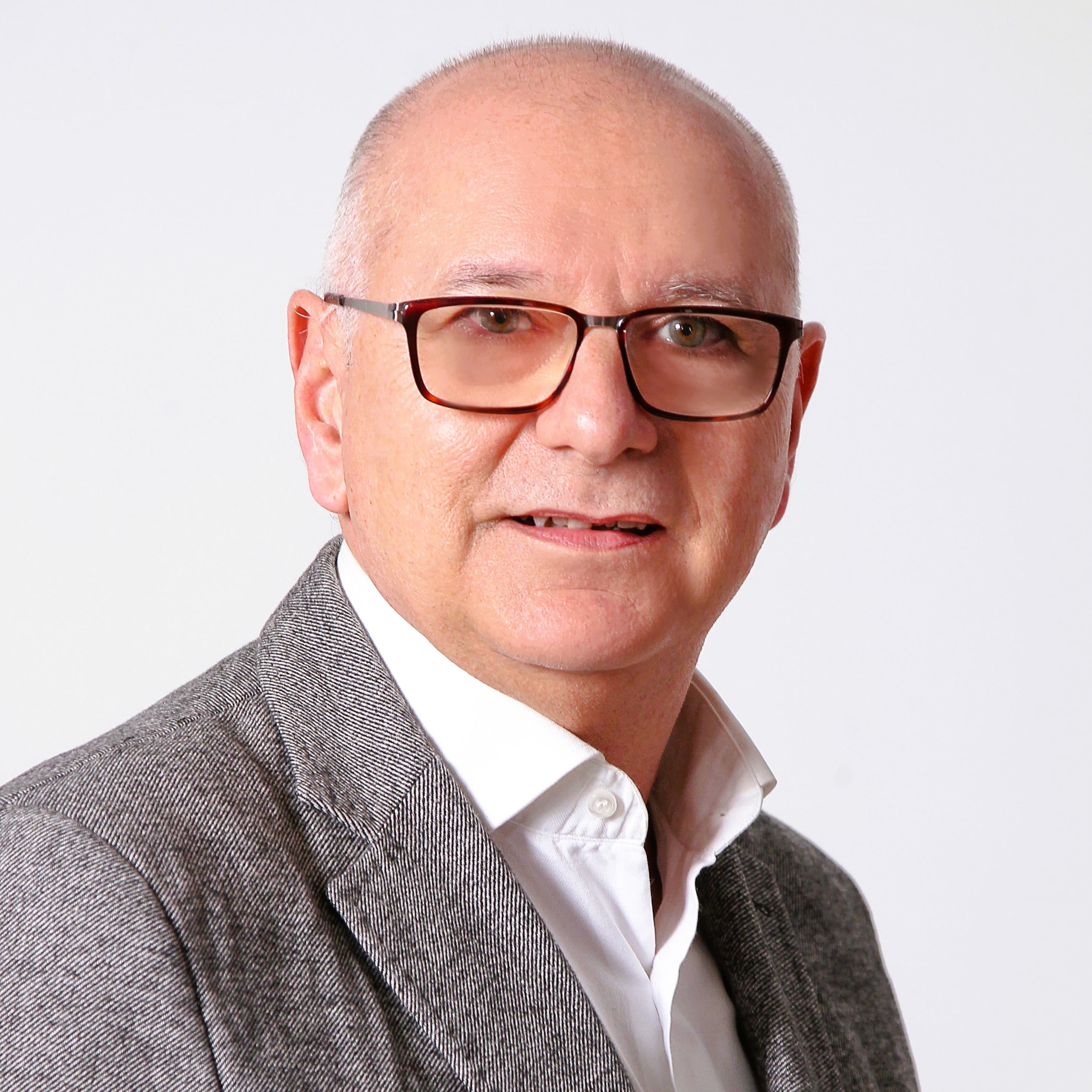 Agente immobiliare a Genova: Paolo Aralla