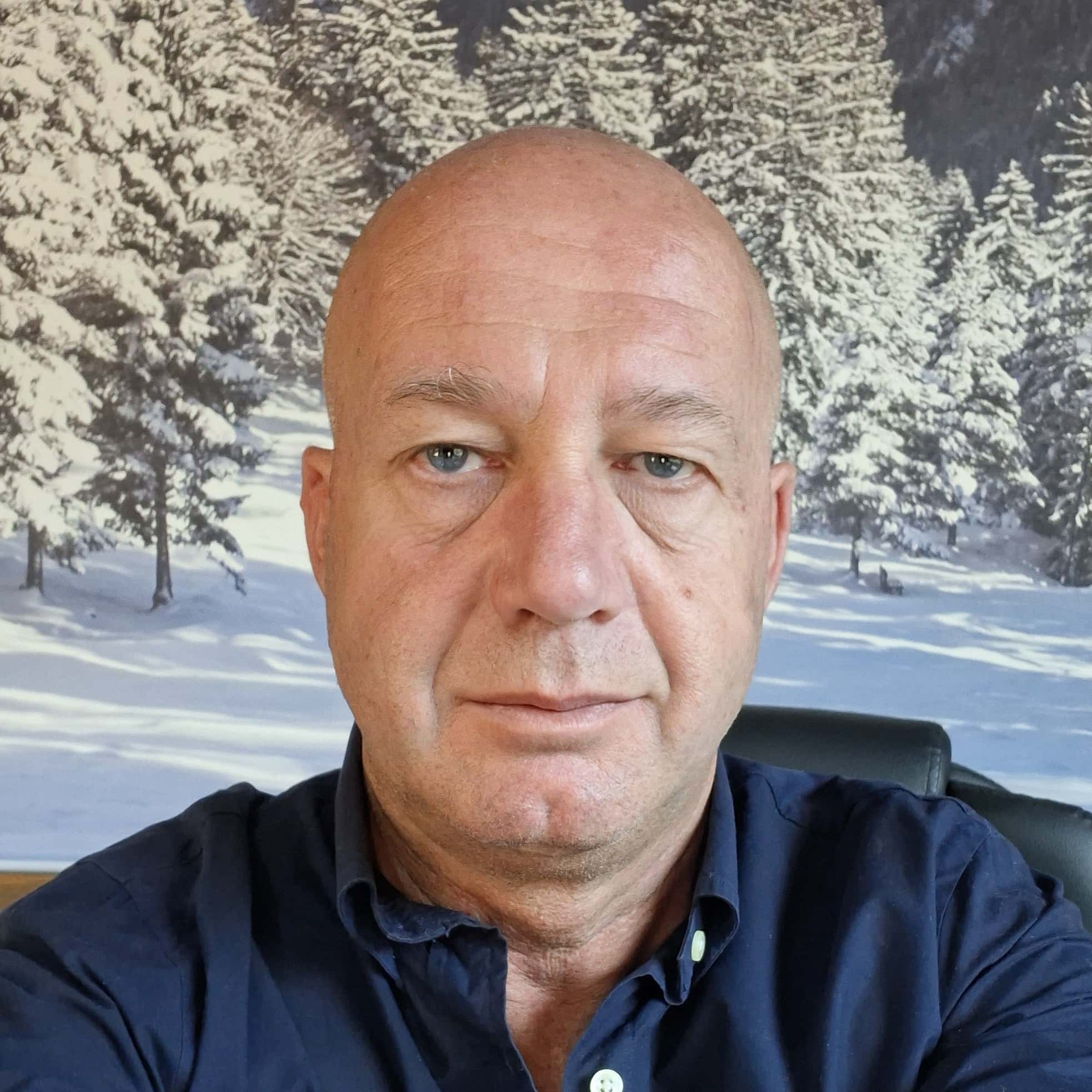 Massimo Menegotto - Agente Immobiliare a Pâquier