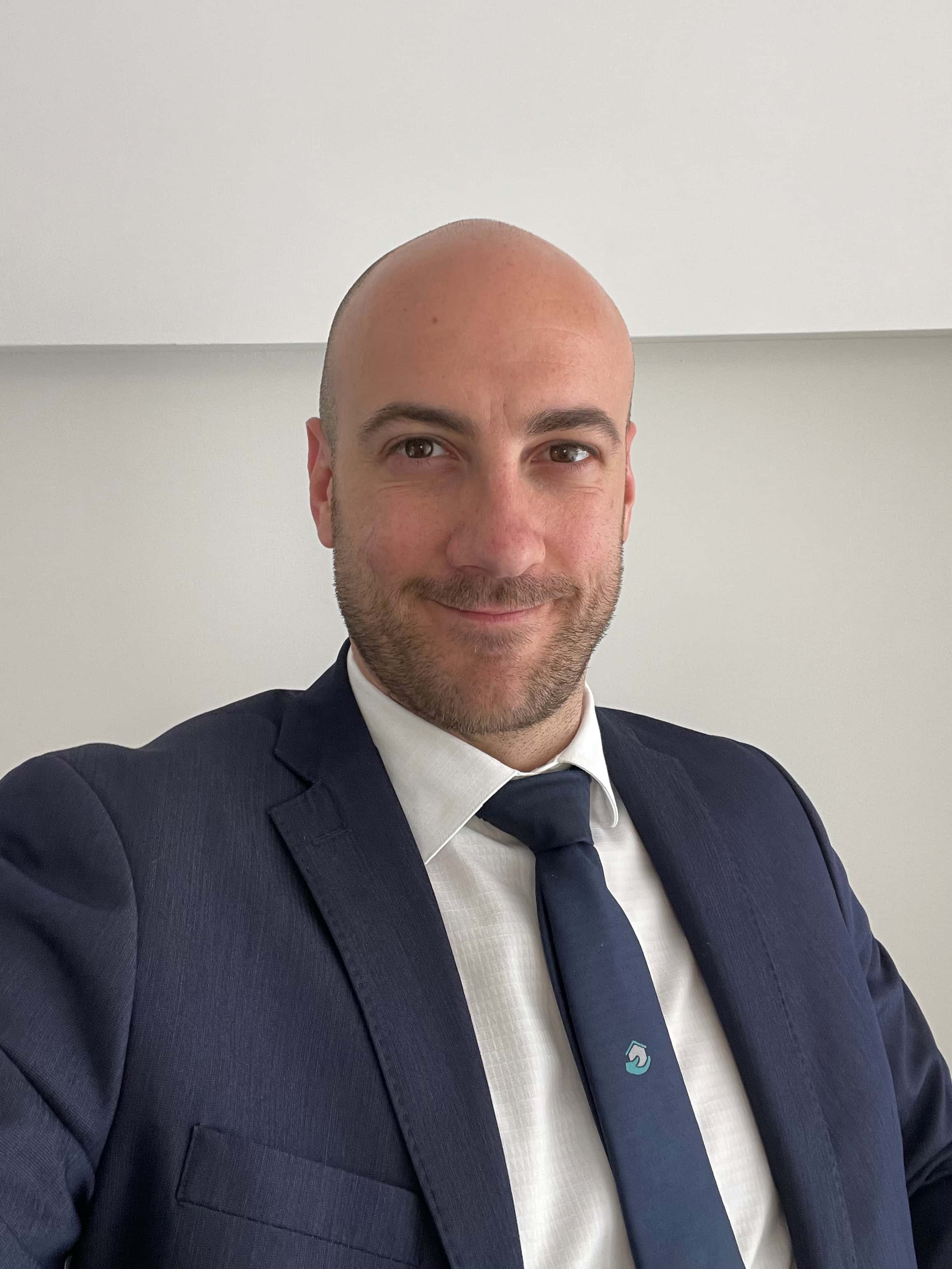 Maurizio Bardaro - Agente Immobiliare a BOLLATE