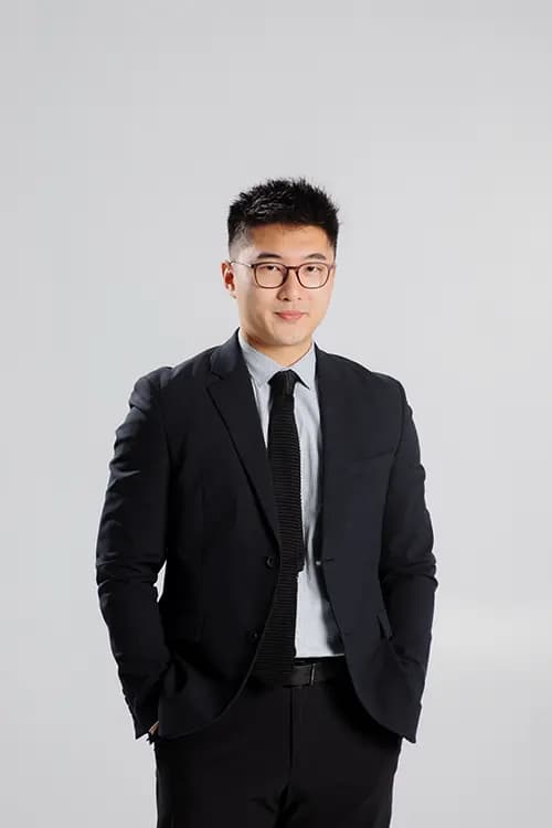 Agente immobiliare a Reggio Emilia: Angelo Huang