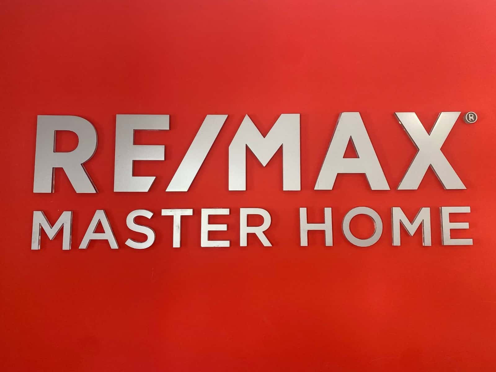 RE/MAX Master Home