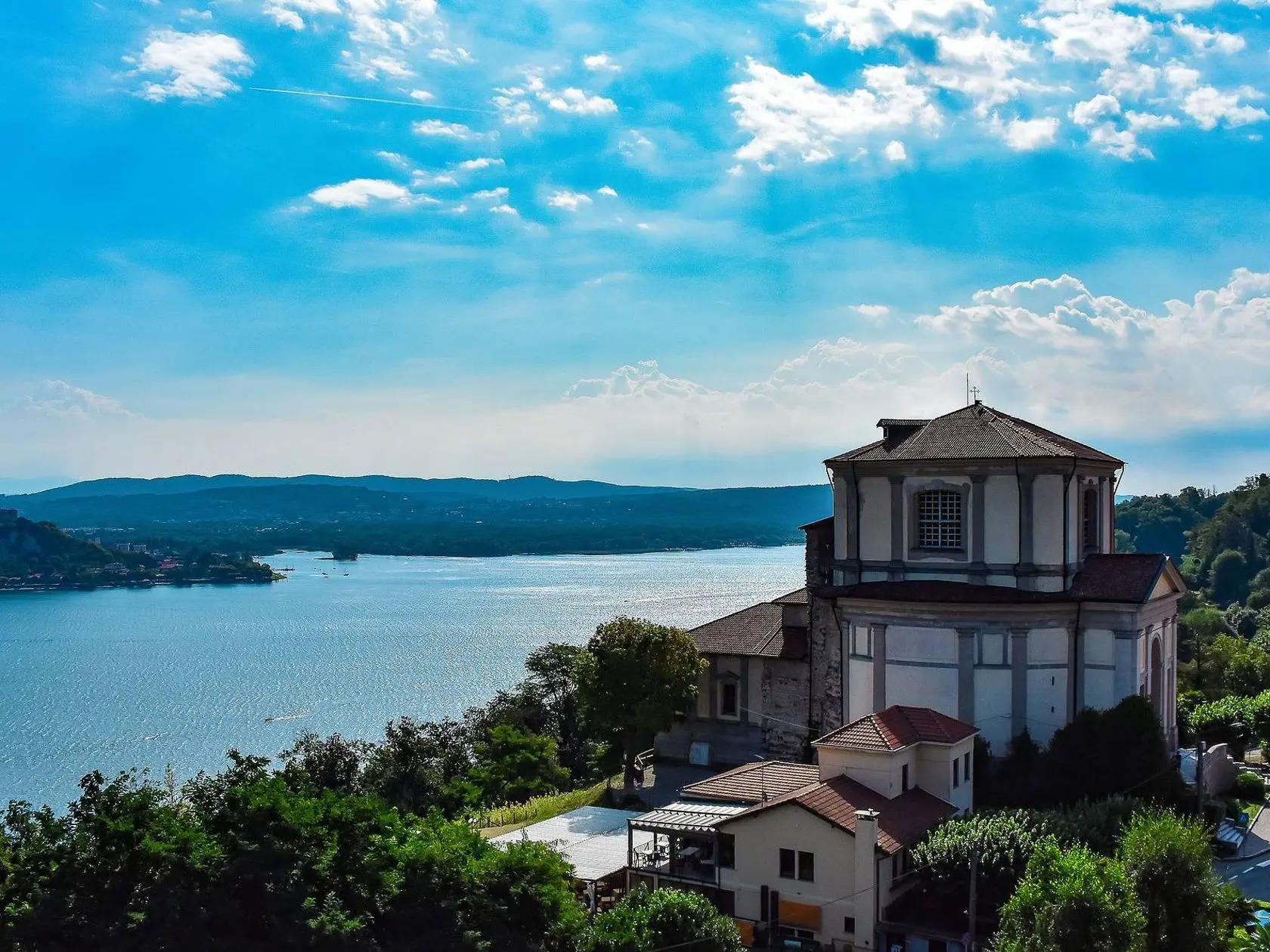 Enza Emanuela Esposito - Agente Immobiliare a Arona