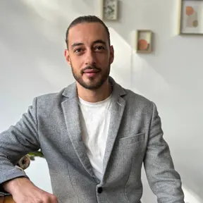 Agente immobiliare a Rimini: Emanuele Iocca