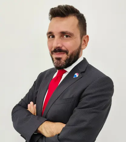 Vincenzo Manganiello - Agente Immobiliare a Rho
