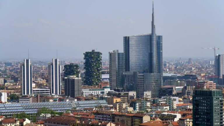 Come vendere casa a Milano: prezzi, costi, tempi e immobili di lusso
