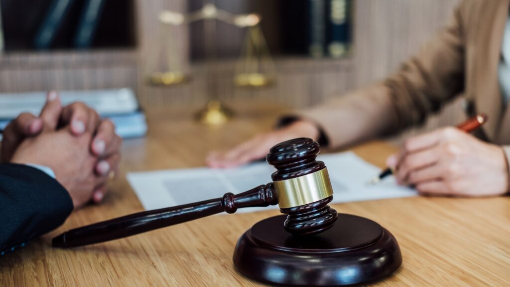 Il ruolo dell'avvocato è importantissimo in caso di immobile occupato