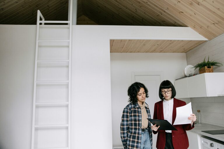 Si può affittare la casa dove risulta la propria residenza?