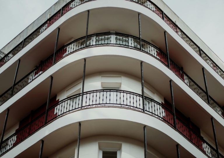 Valutazione di un edificio: come calcolare il valore di un fabbricato