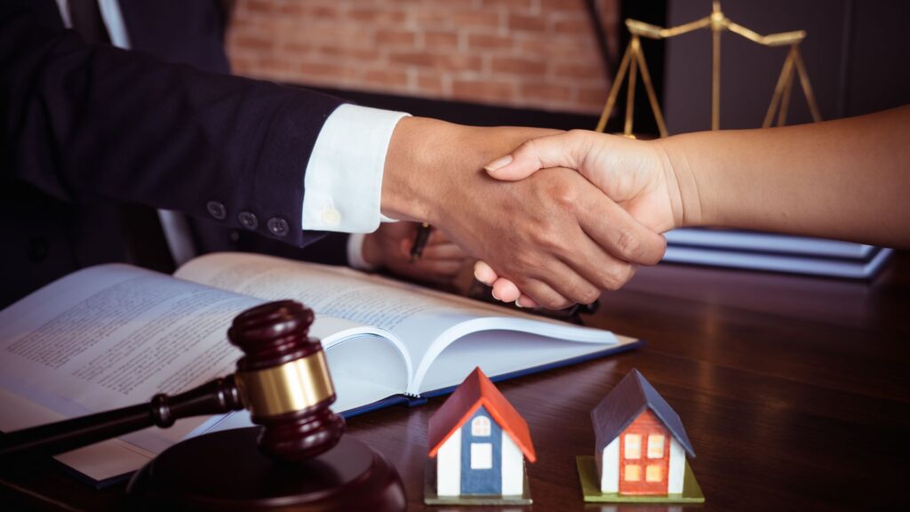 Un accordo tra il notaio e il venditore è alla base della procura di vendita